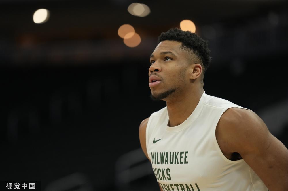 而如今他重 而如今他重