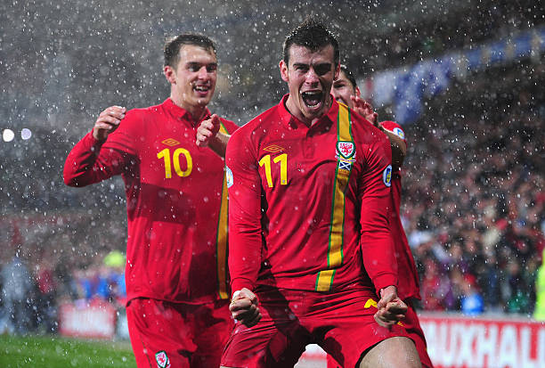 现出他们的 现出他们的